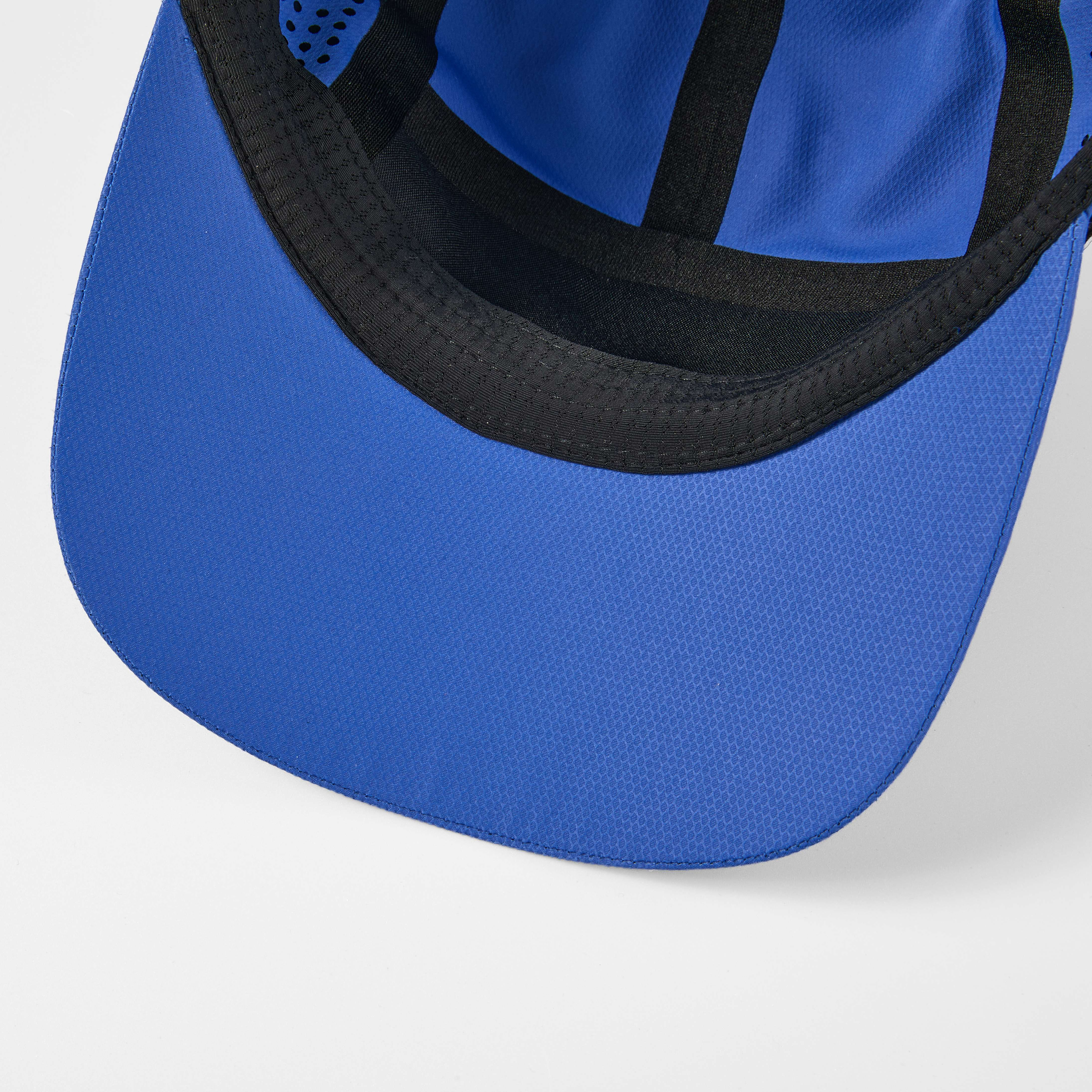 custom water repellent seamless perforated running cap inside peak